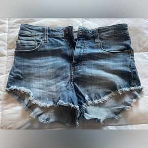 Dry good denim shorts